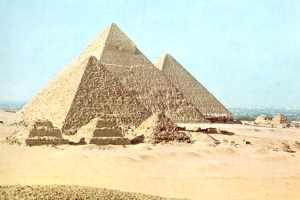 piramides-van-cheops